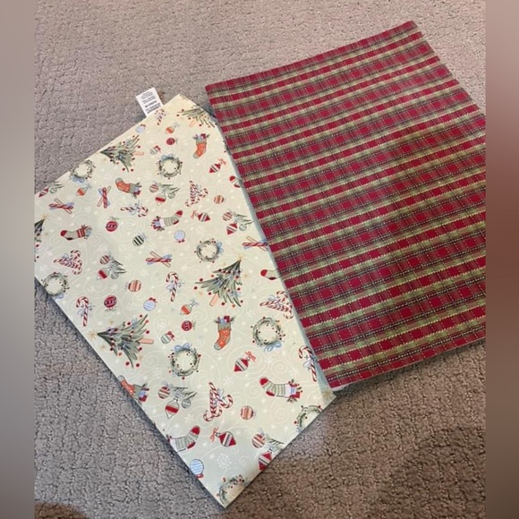 Longaberger Christmas All the Trimmings Holiday Plaid Fabric Placemats(Set of 2) - Picture 8 of 8